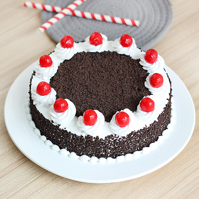 Amazing Round Black forest cake