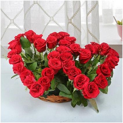 Beautiful Roses Heart Shape Arrangement