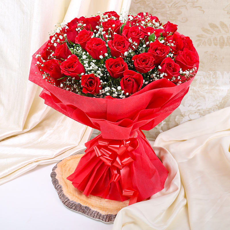 Delight Red Roses Bunch