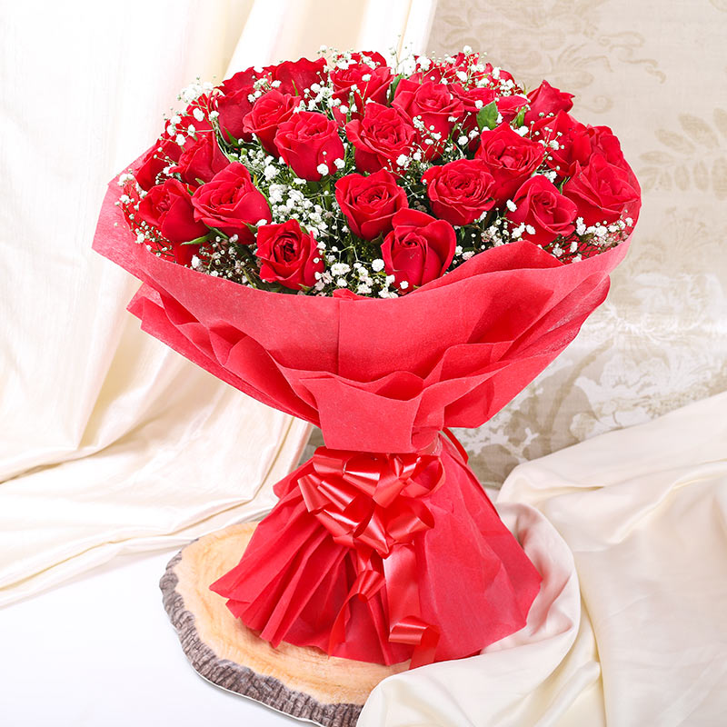 Beautiful Red Roses Bunch